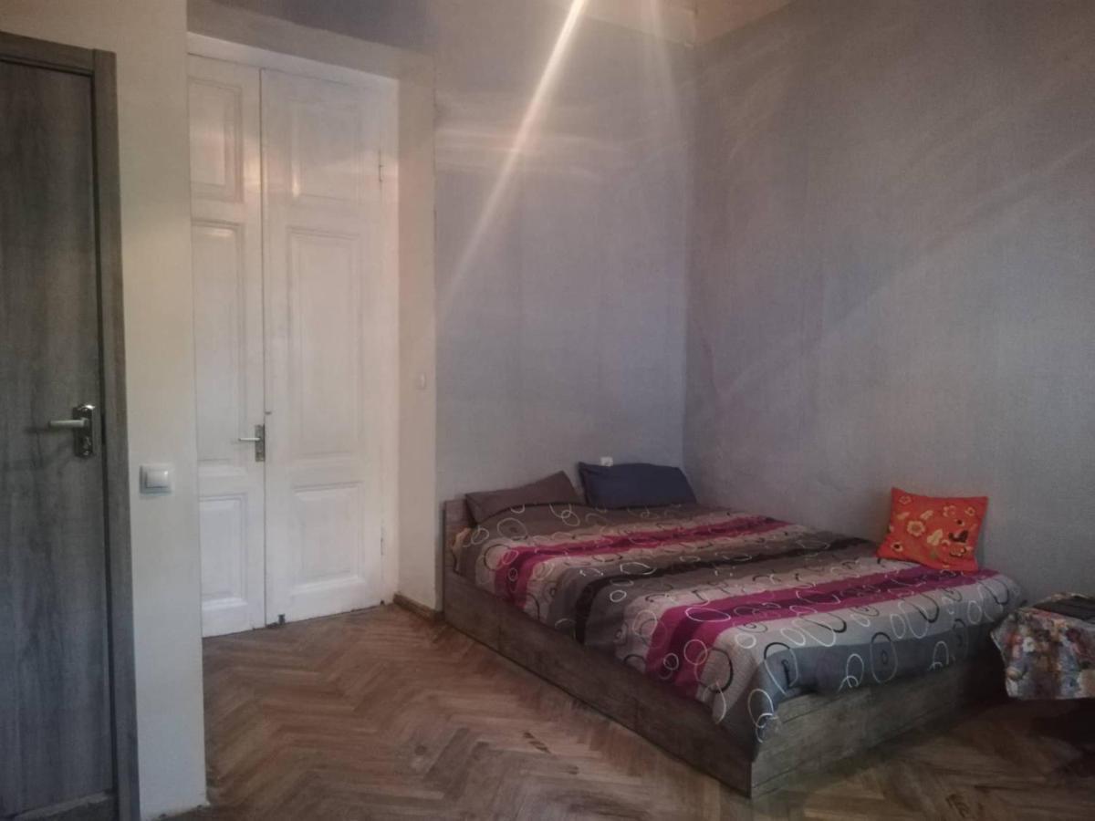 Appartment On Marjanishvili Тбілісі Екстер'єр фото