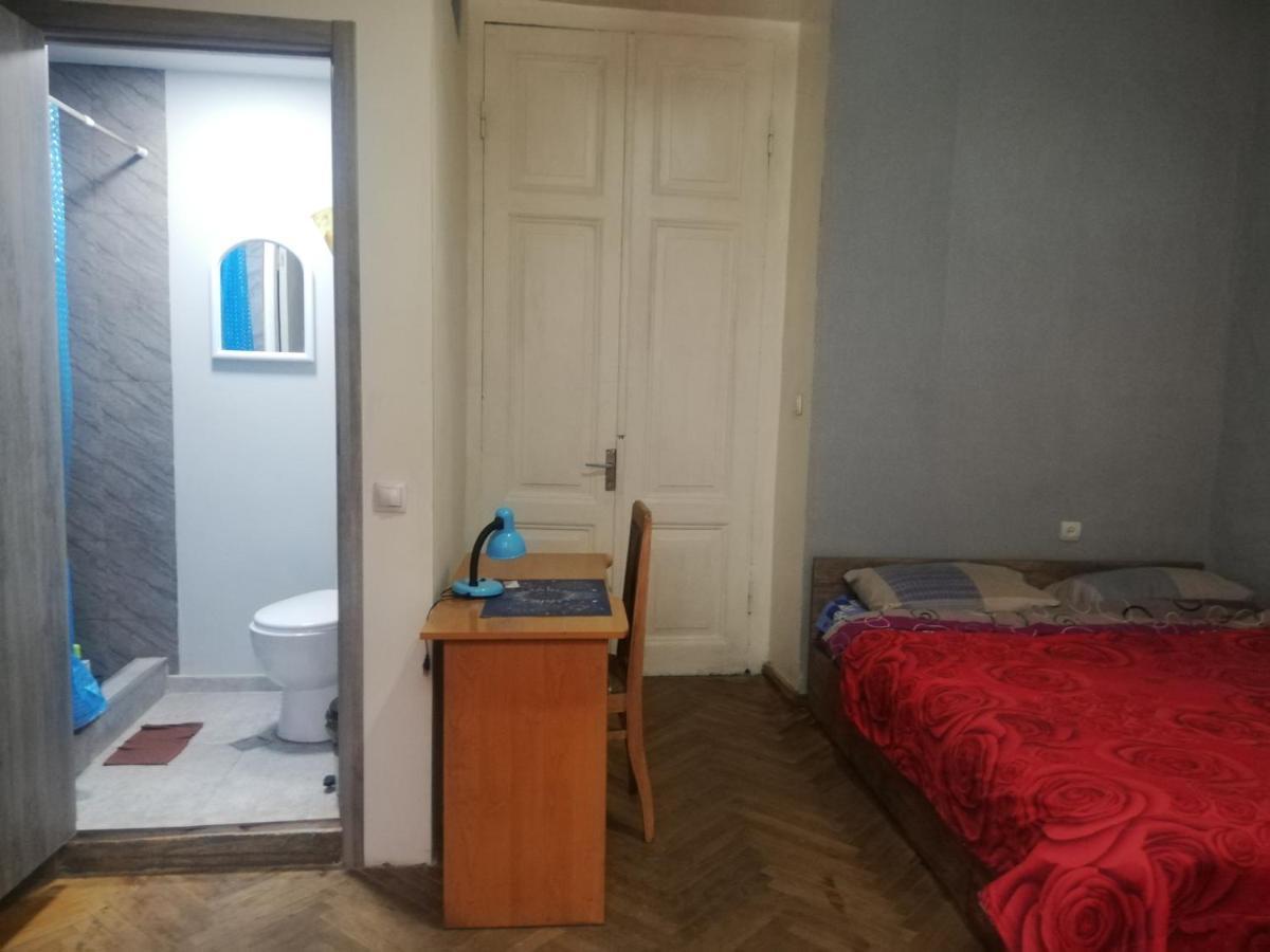 Hostel On Marjanishvili Тбілісі Екстер'єр фото
